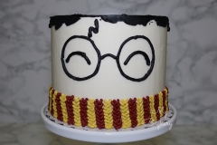 Harry Potter - Red Velvet Cake with Coffee Swiss Meringue Buttercream