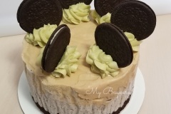 Chocolate Cake bottom with 2 layers of Ice Cream, adorned with some Oreos. (5 inche)