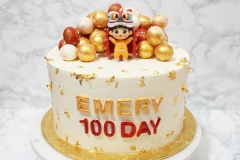 100 Day Cake - Matcha Cake with Red Bean Paste Filling