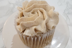 Cinnamon Cupcake with Apple Pie Filling topped with Cinnamon Swiss Meringue Buttercream